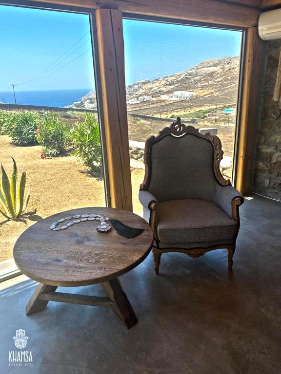 KHAMSA Mykonian Suites room 5